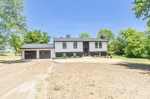 132 Maple St, West Elkton, OH 45070