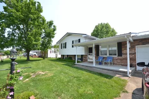 1888 Stivers Rd, Aberdeen, OH 45101 photo 3