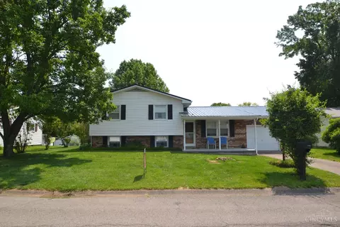 1888 Stivers Rd, Aberdeen, OH 45101