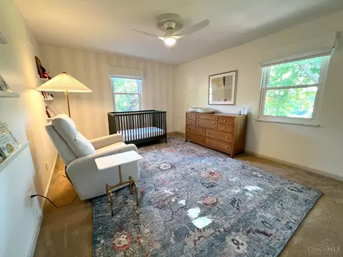 Bedroom - 469 Whitestone Ct, Cincinnati, OH 45231 photo 2 of 4