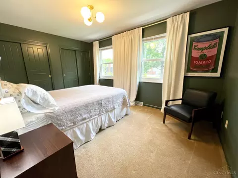 Bedroom - 469 Whitestone Ct, Cincinnati, OH 45231 photo 1 of 4