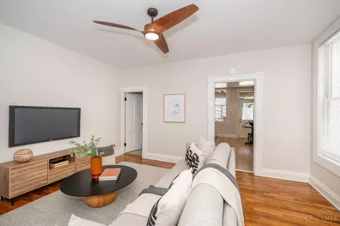 960 Paradrome St, Cincinnati, OH 45202 photo 7