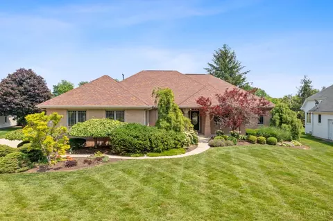 8 Galaton Ct, Miamisburg, OH 45342