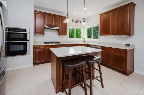 Kitchen - 8562 Kempton Ln, Hamilton Township, OH 45039 photo 1 of 3