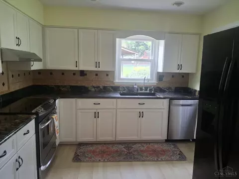8591 Darnell Ave, Cincinnati, OH 45236 photo 8