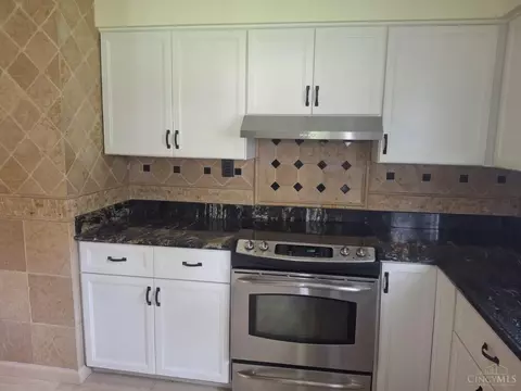 8591 Darnell Ave, Cincinnati, OH 45236 photo 9