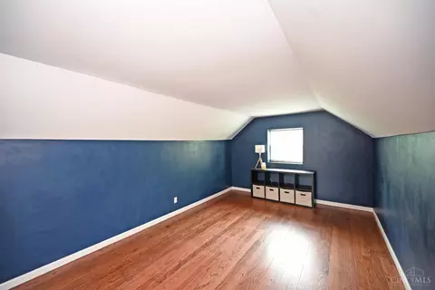 Bedroom - 6799 Le Conte Ave, Cincinnati, OH 45230 photo 5 of 6