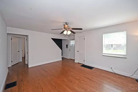 Living - 6799 Le Conte Ave, Cincinnati, OH 45230 photo 2 of 4
