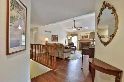 Entry Way - 8750 Kemper Rd, Cincinnati, OH 45249 photo 2 of 2
