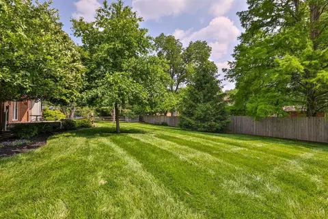 Exterior - 8750 Kemper Rd, Cincinnati, OH 45249 photo 6 of 12