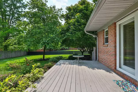 Exterior - 8750 Kemper Rd, Cincinnati, OH 45249 photo 5 of 12