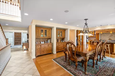 Dining - 9180 Given Rd, Cincinnati, OH 45243 photo 3 of 6