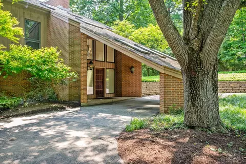 Exterior - 9180 Given Rd, Cincinnati, OH 45243 photo 2 of 12