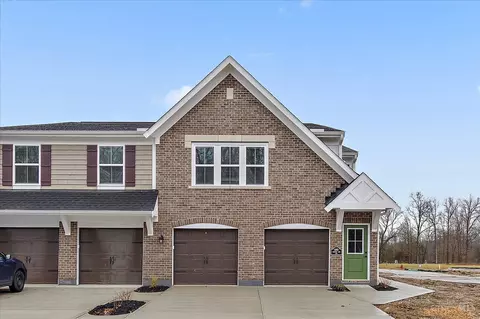 5883 Parkview Ln, Milford, OH 45150