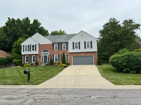 7748 Cedar Falls Ln, West Chester, OH 45069