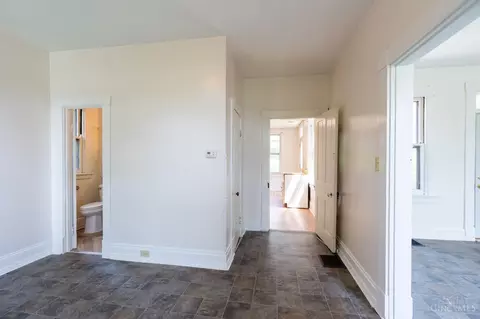 Entry Way - 724 Second St, Reading, OH 45215 photo 1 of 1