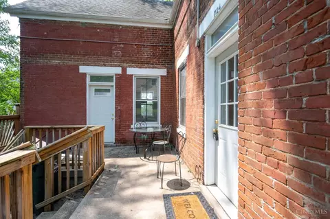 Exterior - 724 Second St, Reading, OH 45215 photo 3 of 4