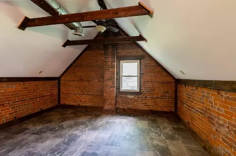 Bedroom - 724 Second St, Reading, OH 45215 photo 5 of 6