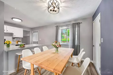 Dining - 970 Smiley Ave, Forest Park, OH 45240 photo 1 of 1