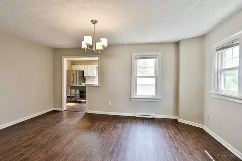 4633 Hunt Rd, Blue Ash, OH 45242 photo 8
