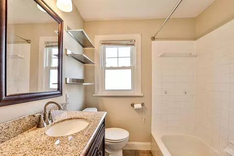 4633 Hunt Rd, Blue Ash, OH 45242 photo 19