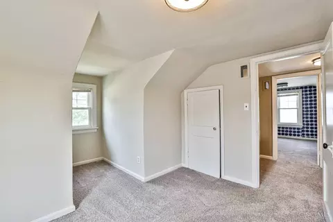 4633 Hunt Rd, Blue Ash, OH 45242 photo 23