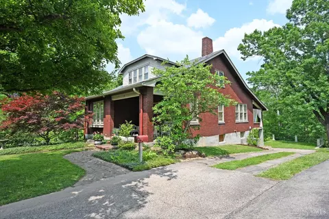 Exterior - 8 Interwood Pl, Cincinnati, OH 45220 photo 3 of 15