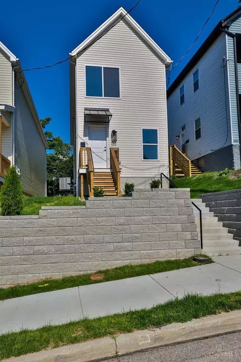 2355 Concord St, Cincinnati, OH 45206