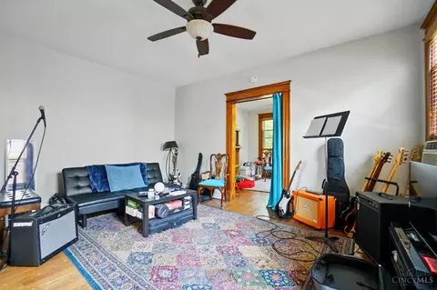 221 Emming St, Cincinnati, OH 45219 photo 20