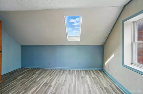 Bedroom - 617 Dottie Ct, Reading, OH 45215 photo 13 of 13