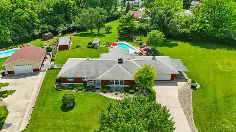 2599 Cranbrook Dr, Cincinnati, OH 45231 photo 3