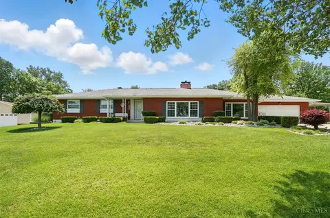 2599 Cranbrook Dr, Cincinnati, OH 45231 photo 2