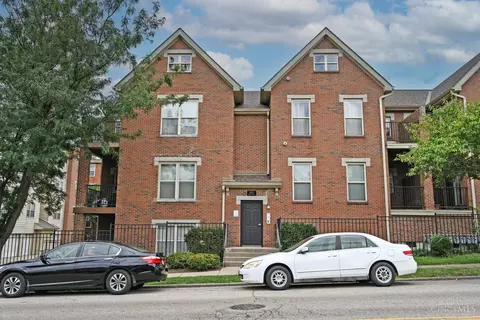 2822 Eden Ave, Cincinnati, OH 45219