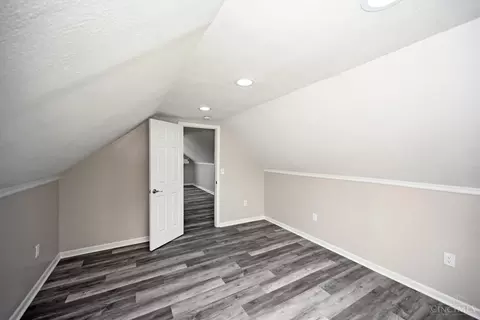 Bedroom - 1607 Centerridge Ave, Cincinnati, OH 45231 photo 8 of 8