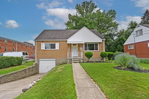 Exterior - 1607 Centerridge Ave, Cincinnati, OH 45231 photo 2 of 8