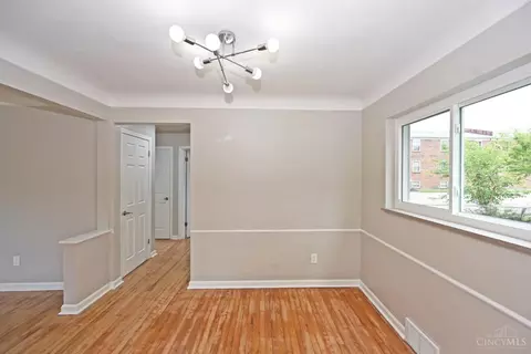 Living - 1607 Centerridge Ave, Cincinnati, OH 45231 photo 5 of 5