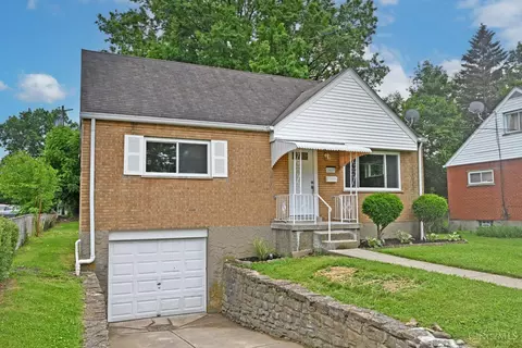 Exterior - 1607 Centerridge Ave, Cincinnati, OH 45231 photo 3 of 8