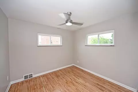 Bedroom - 1607 Centerridge Ave, Cincinnati, OH 45231 photo 4 of 8