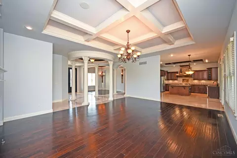 Living - 4570 Braid Ln, Mason, OH 45040 photo 4 of 6