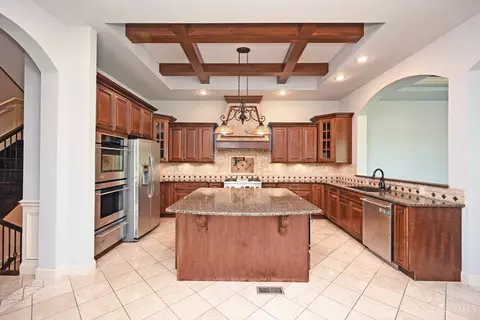Kitchen - 4570 Braid Ln, Mason, OH 45040 photo 1 of 6