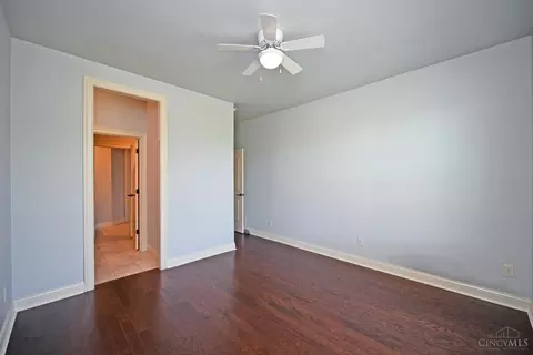 Bedroom - 4570 Braid Ln, Mason, OH 45040 photo 13 of 16