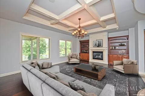 Living - 4570 Braid Ln, Mason, OH 45040 photo 2 of 6