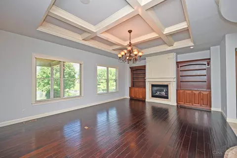 Living - 4570 Braid Ln, Mason, OH 45040 photo 1 of 6