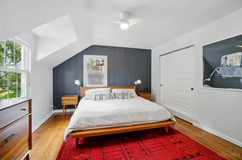 Bedroom - 3861 Homewood Rd, Mariemont, OH 45227 photo 2 of 7