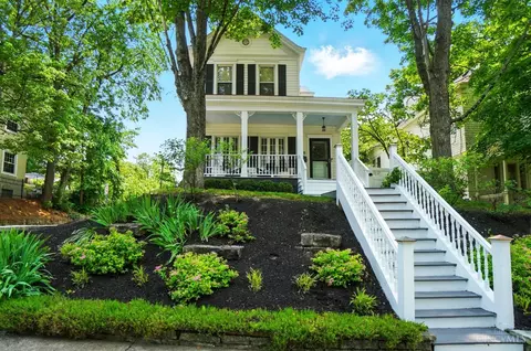1178 Herschel Ave, Cincinnati, OH 45208
