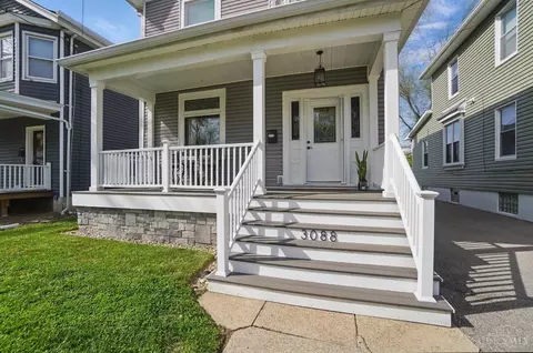 Exterior - 3088 Markbreit Ave, Cincinnati, OH 45209 photo 2 of 5