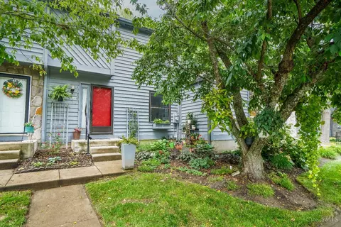 1126 Chestnut Ct, Cincinnati, OH 45245