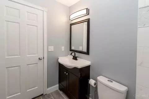 7933 Dunview Ct, Cincinnati, OH 45255 photo 22