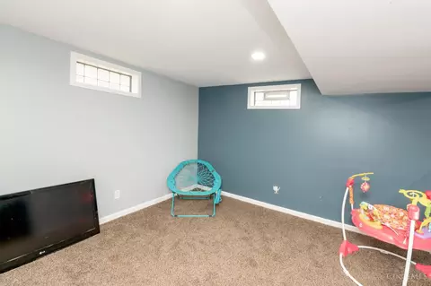 7933 Dunview Ct, Cincinnati, OH 45255 photo 28