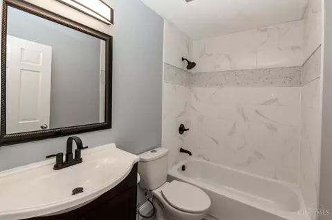 7933 Dunview Ct, Cincinnati, OH 45255 photo 21